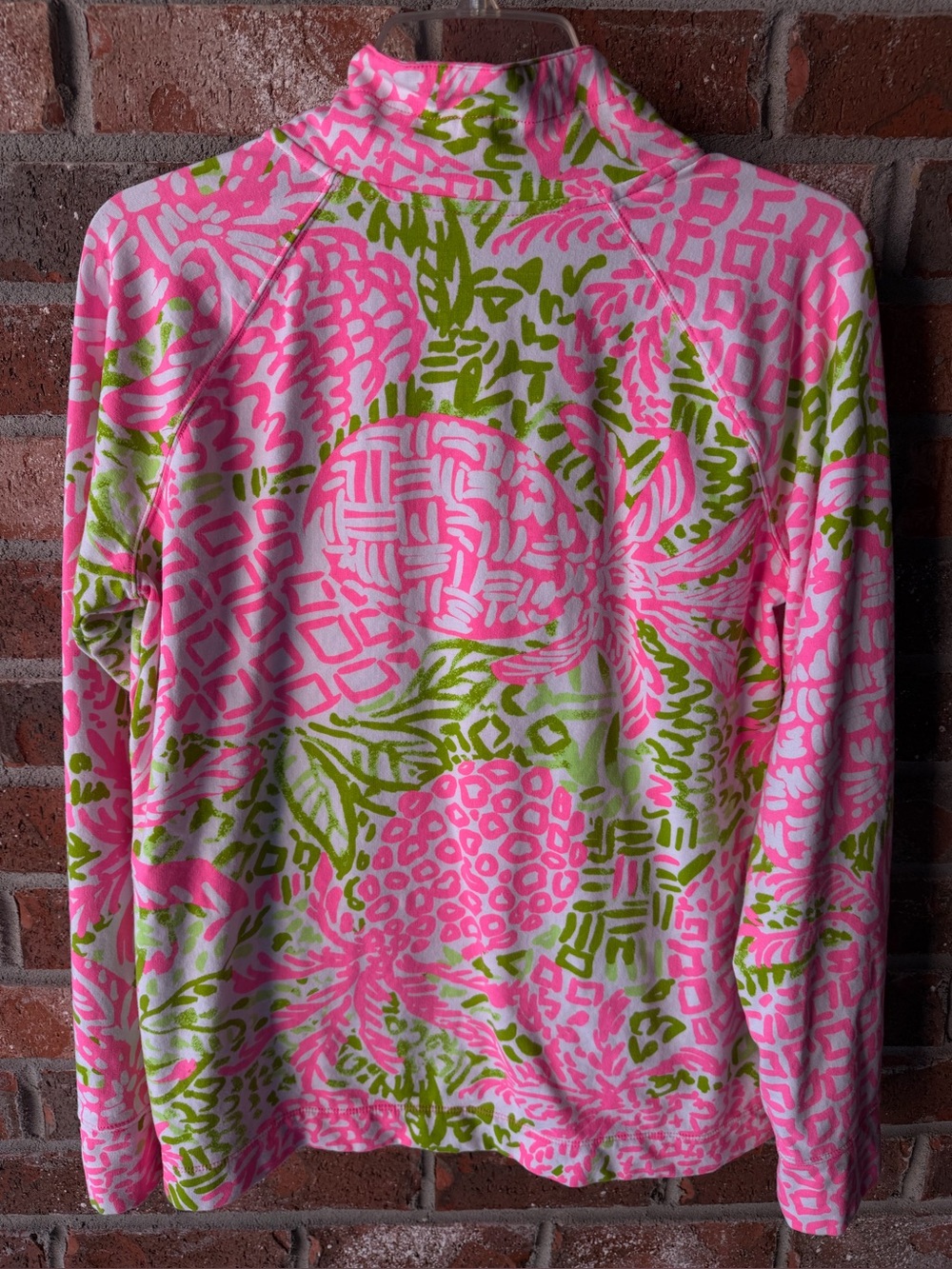 Lilly Pulitzer Captain Popover sweatshirt in the vibrant colors - size large - Picture 2 of 4